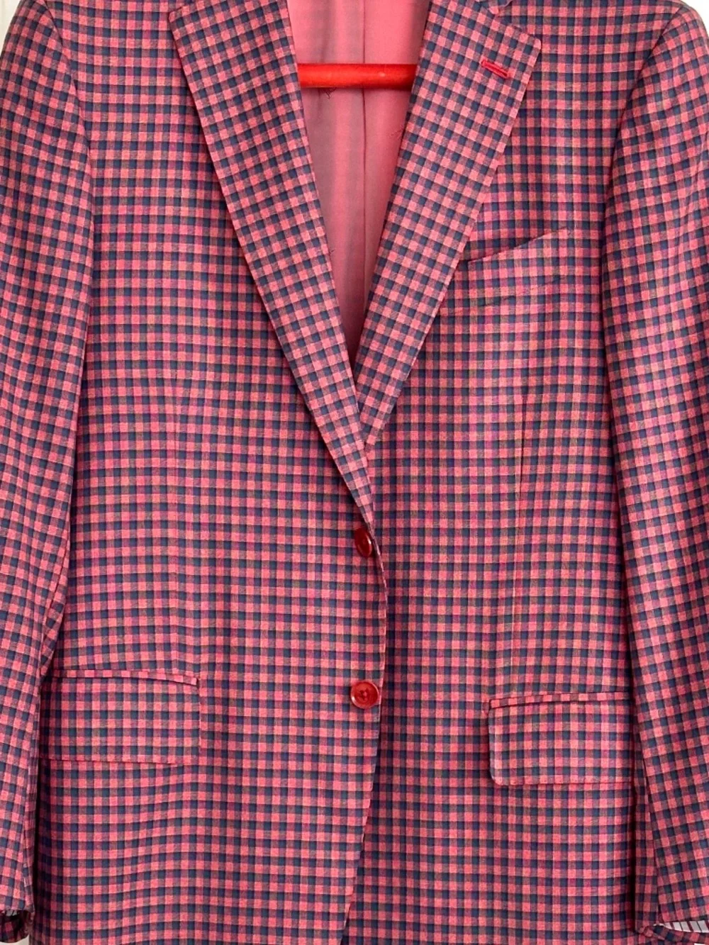 Isaia this stunning
